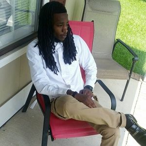 Meet your Posher, Dwayne